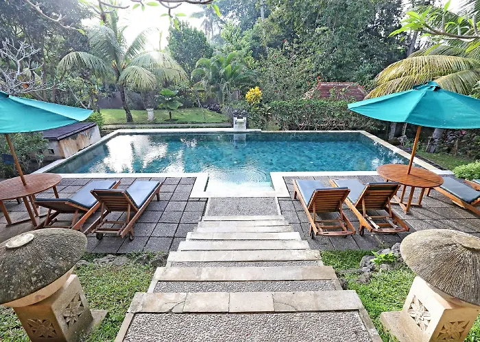 Bhanuswari & Hotel