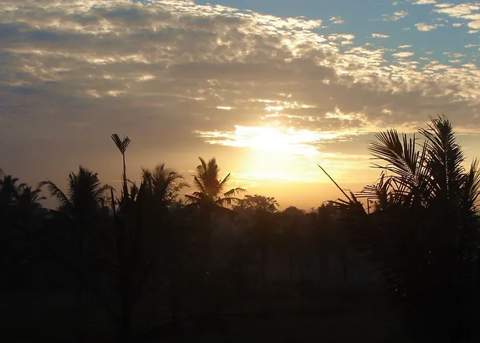 Bhanuswari & Hotel 4*